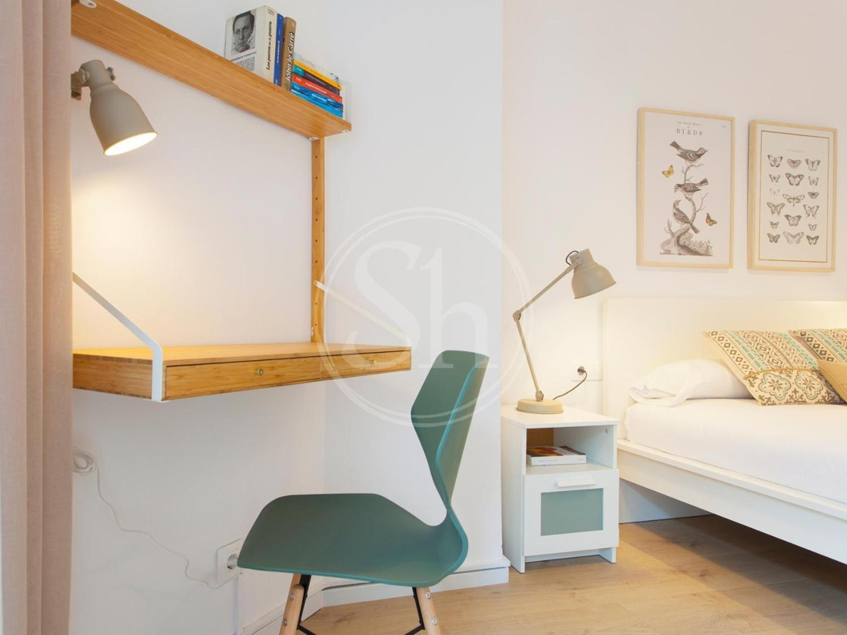 Agradable Y Luminoso Ideal 5 *