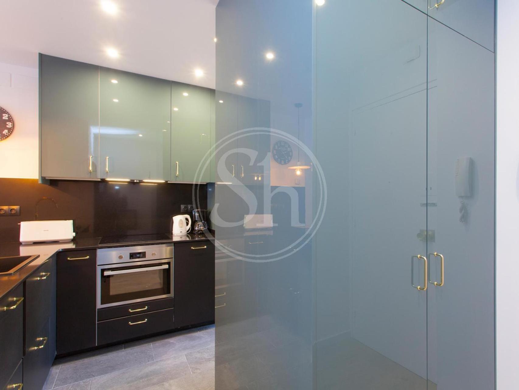 Agradable Y Luminoso Ideal 5 *